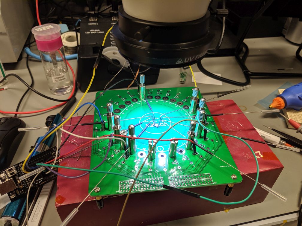 using needles to connect to SPI flash chip